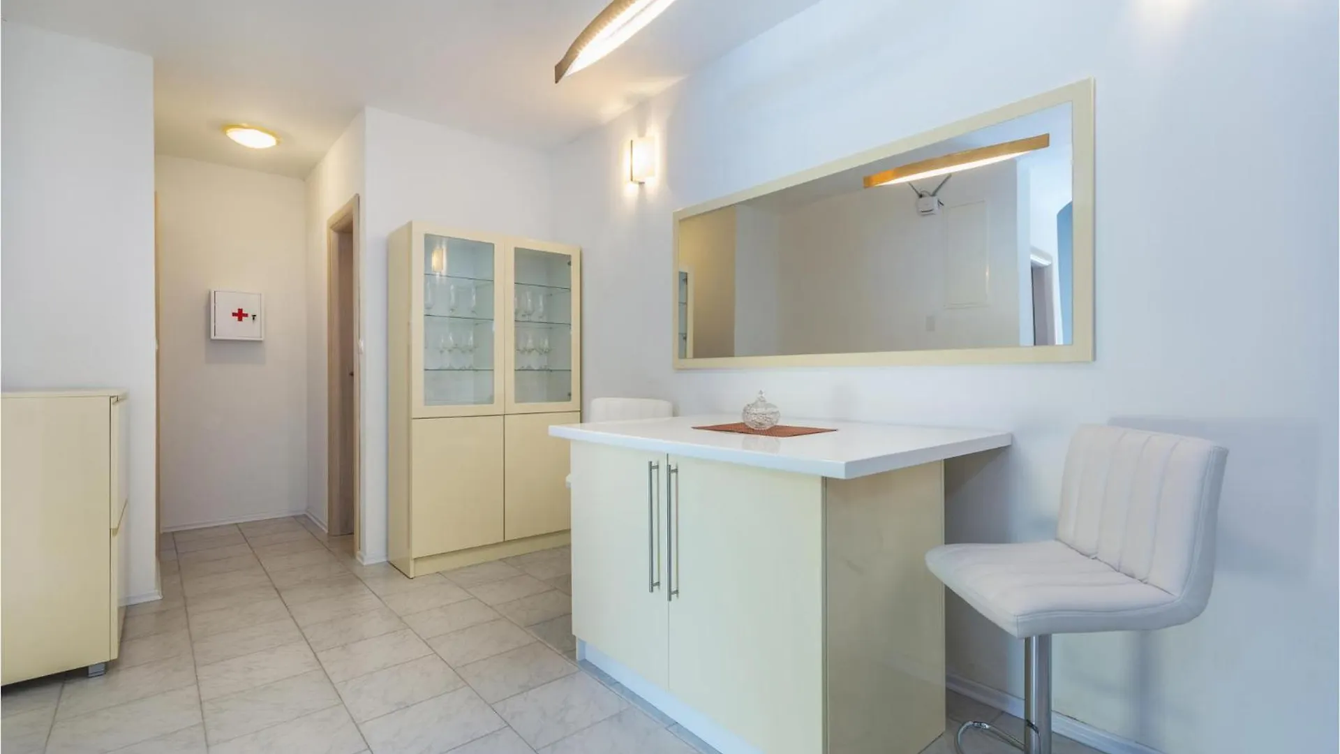 4 Bedroom Nice Home In Perci Perkovici 0*,  Kroatien